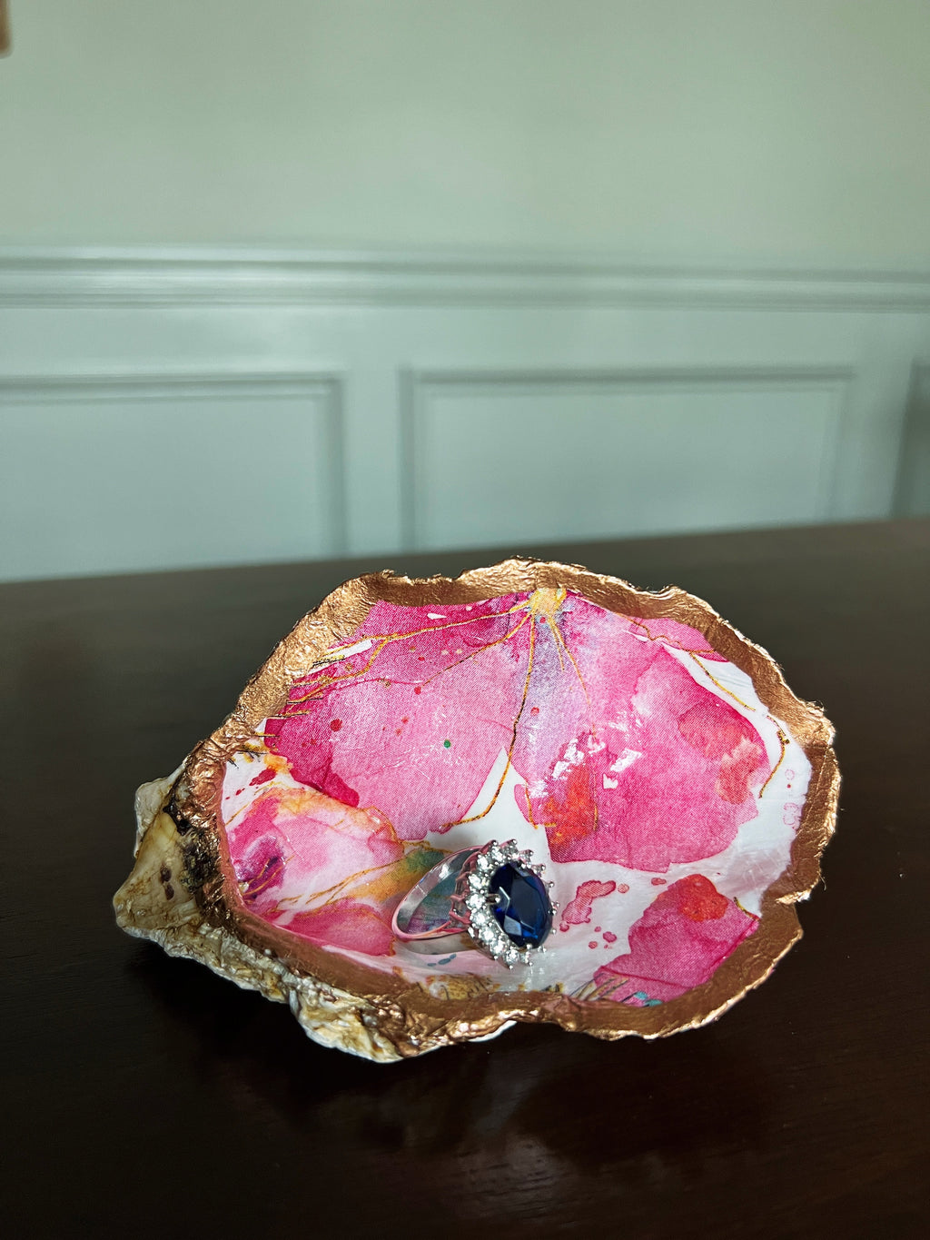 Pretty in Pink (Oyster)