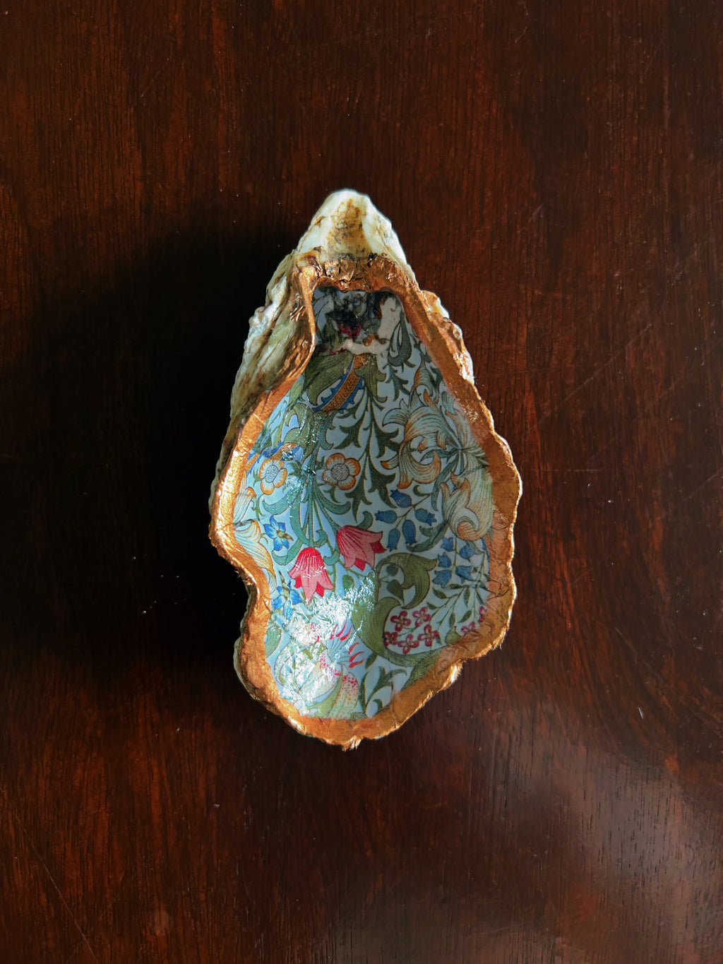 Golden Lily (Oyster)
