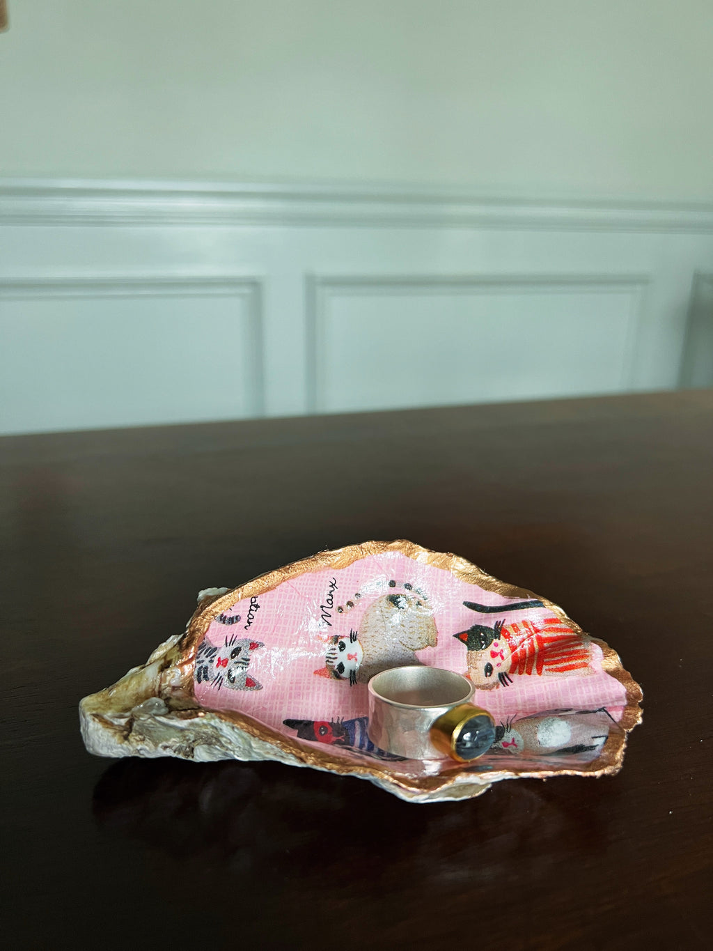 Imogen's Cats (Oyster)