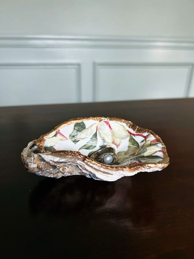 Steel Magnolia (Oyster)