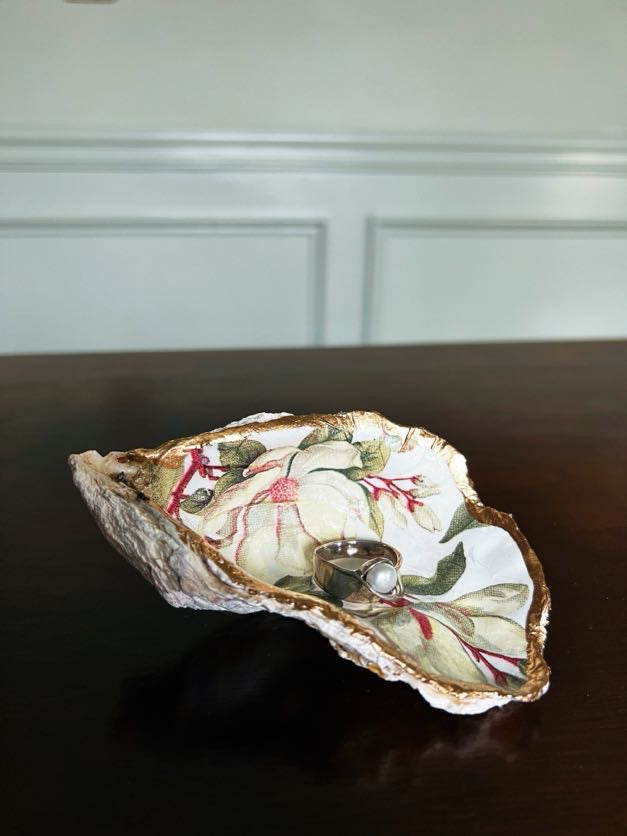 Steel Magnolia (Oyster)