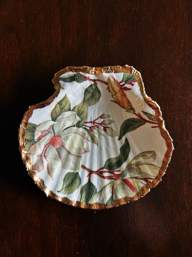 Steel Magnolia (Scallop)