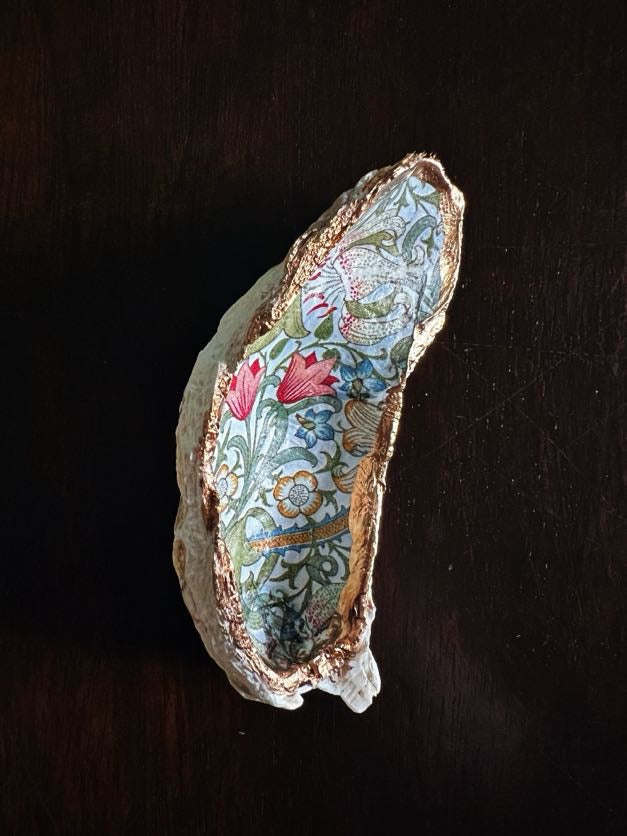 Golden Lily (Oyster)